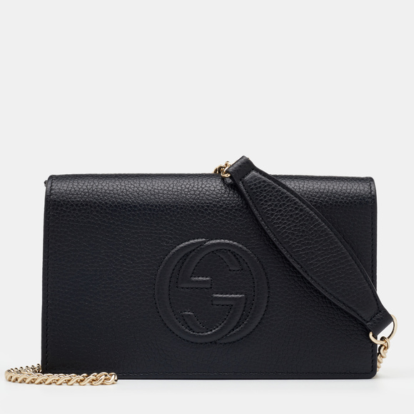 Gucci Handbags - GUCCI Black Pebbled Leather Soho Wallet On Chain